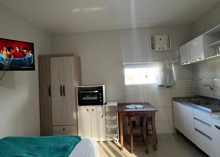 Loft No Centro De Bombinhas